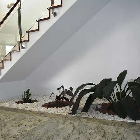 Awesome Private Pool! Villa